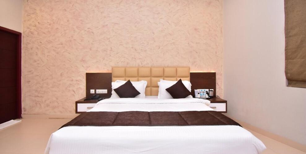 Hotel Le Sapphire Sultan Bathery Luaran gambar