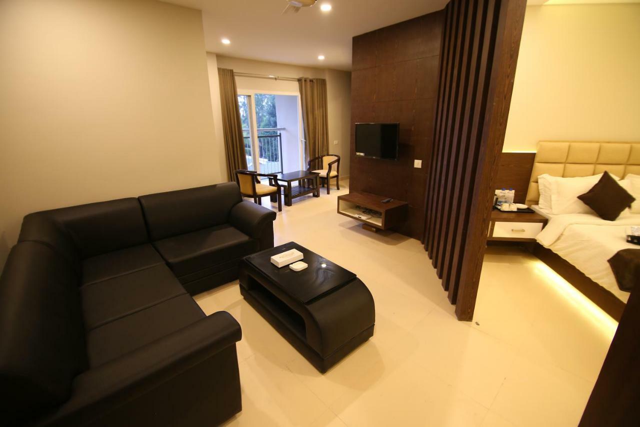 Hotel Le Sapphire Sultan Bathery Luaran gambar