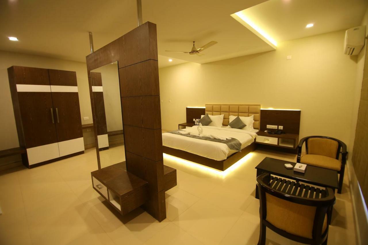 Hotel Le Sapphire Sultan Bathery Luaran gambar